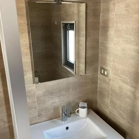 Dimora Anvi Pensión 3*