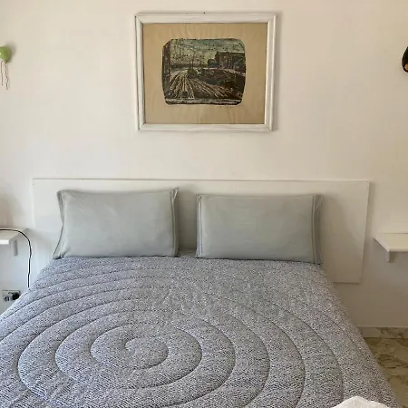 Dimora Anvi Pensión Bari